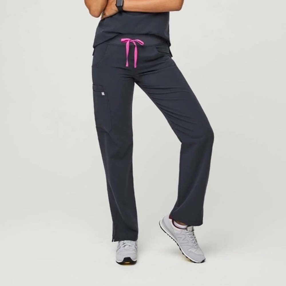 New FIGS Scrub pants Kade Cargo Night Sky XXSP